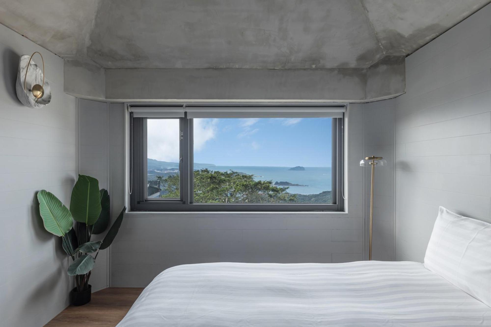 Jiufen The Ocean Theory Bed & Breakfast Room photo