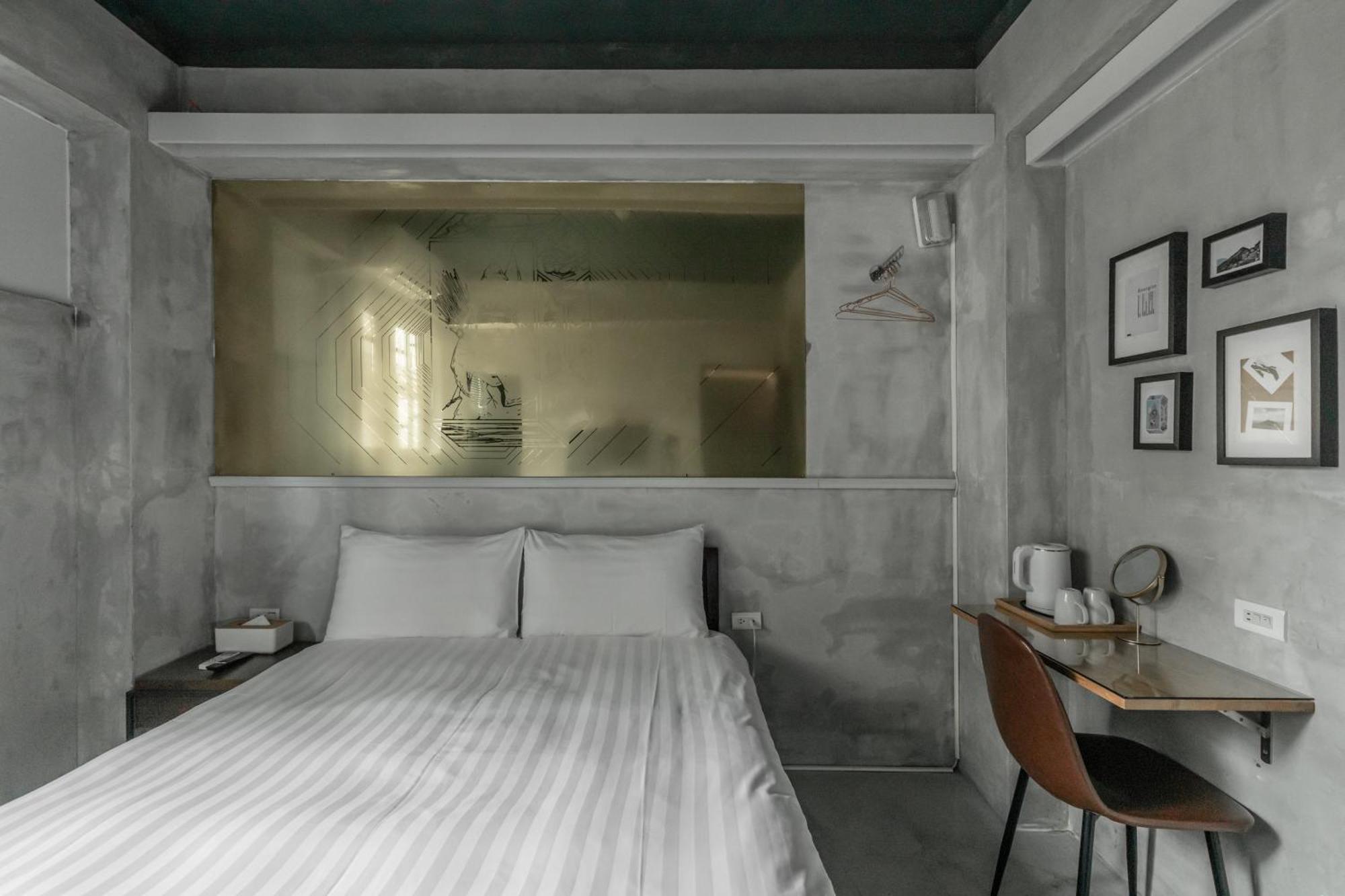 Jiufen The Ocean Theory Bed & Breakfast Room photo
